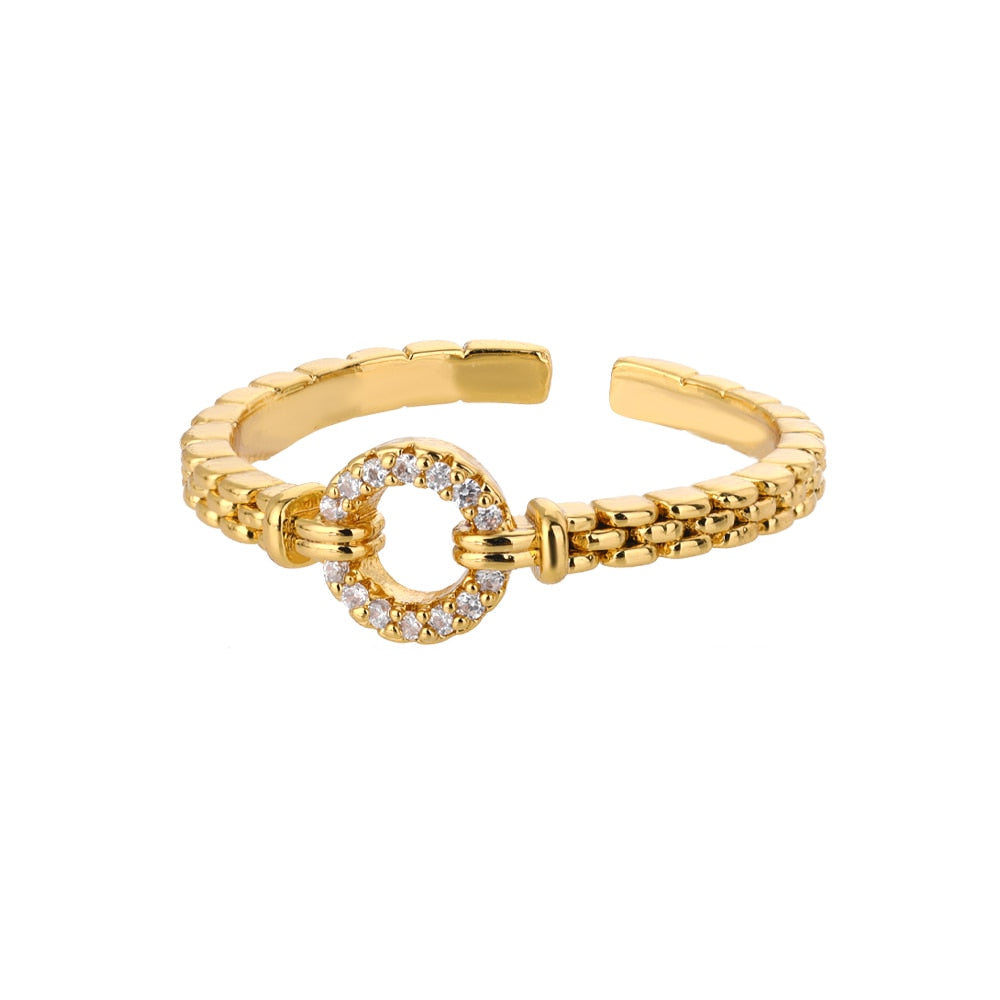 Femme Ring