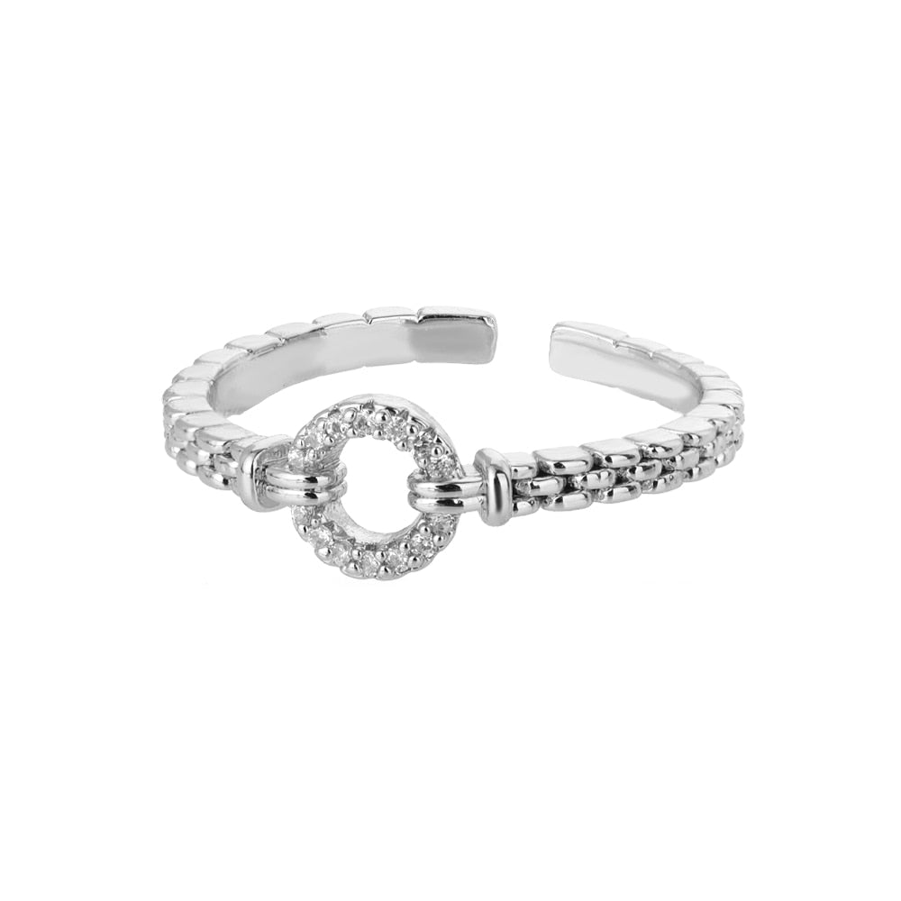 Femme Ring