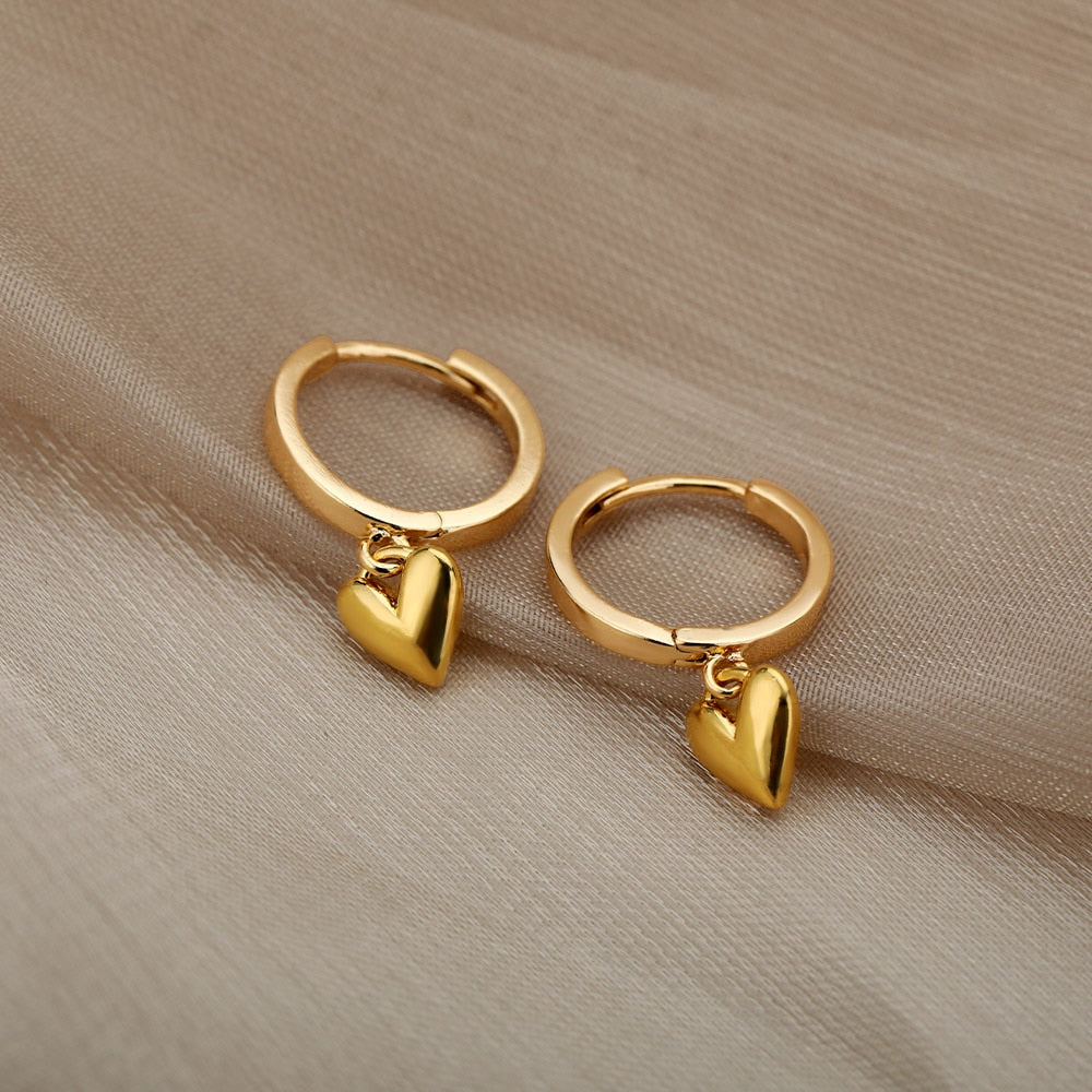 El Corazon Heart Earrings