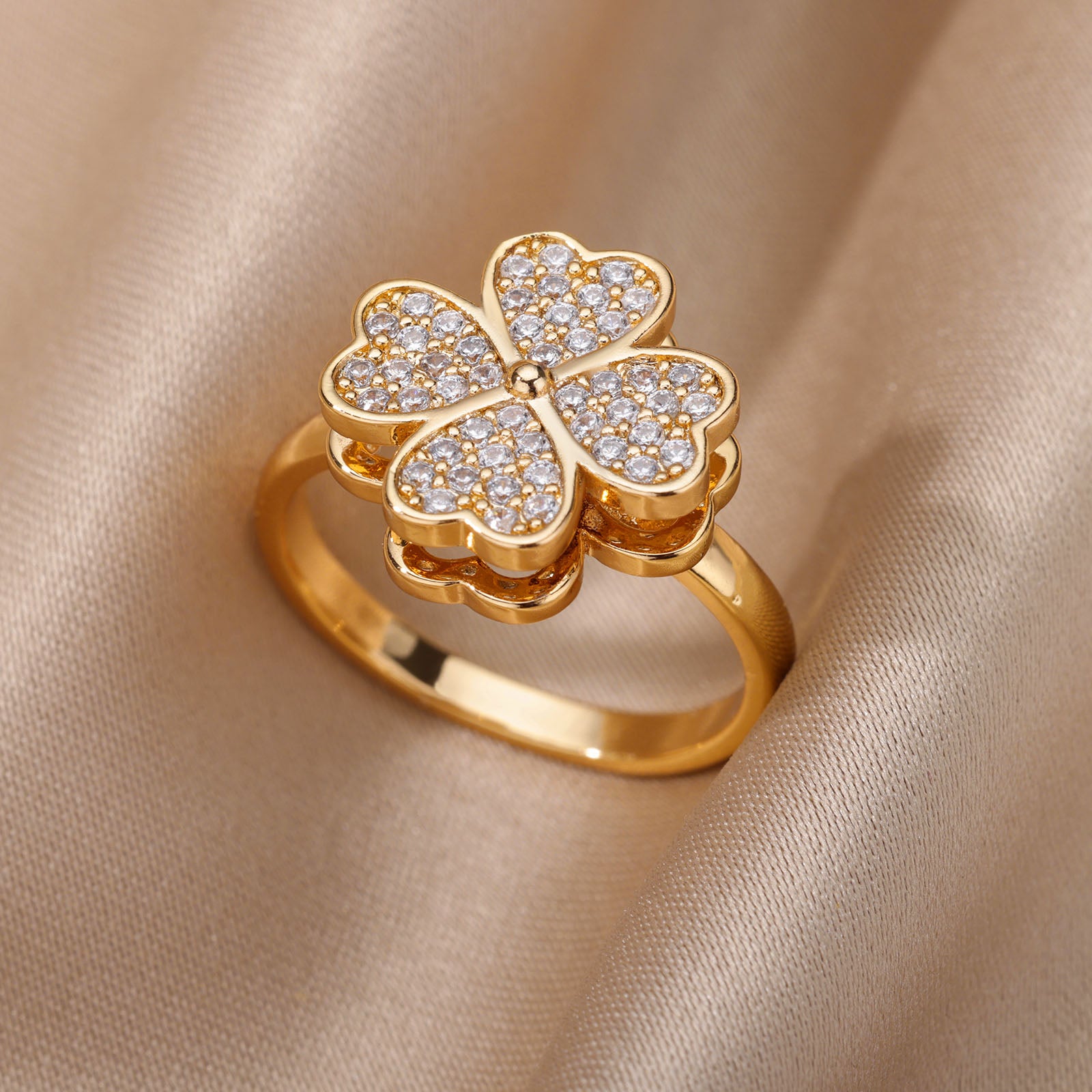 Four Leaf Clover Anxiety Ring